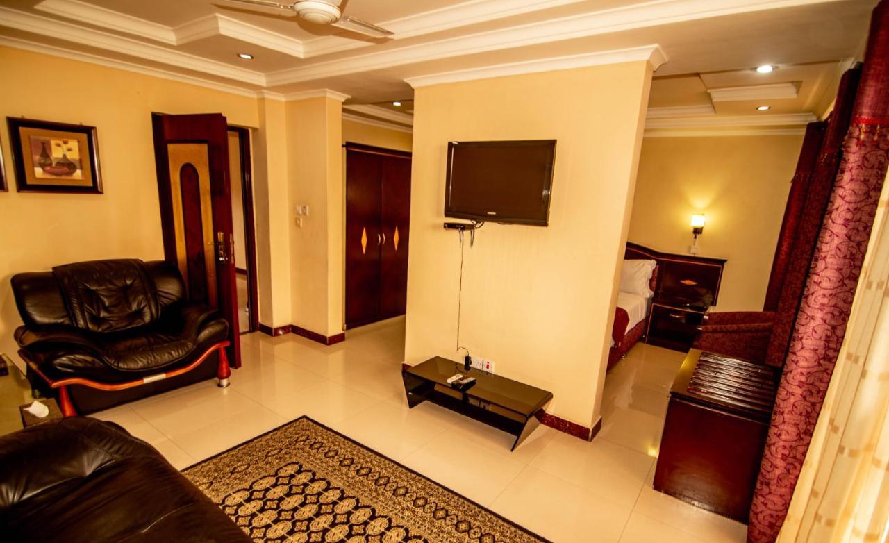 Urban Rose Hotel & Apartments Dar es Salaam Luaran gambar